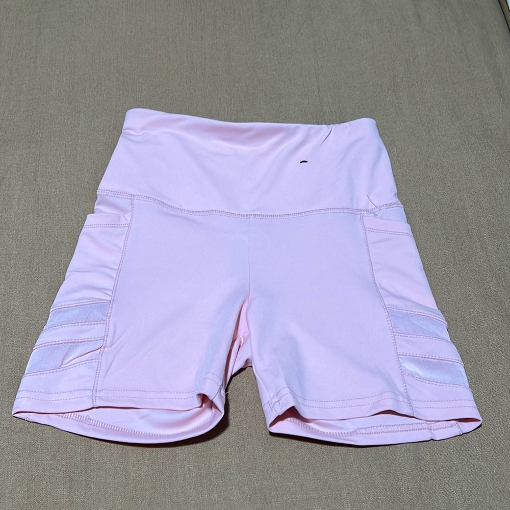 High Waist Side Ruched Biker Shorts With Pockets - Pink size small